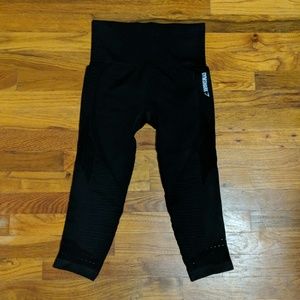 Grymshark crop leggings